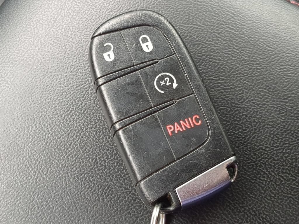 Used 2015 Dodge Journey R/T w/ Flexible Seating Group AWD/4WD image 39