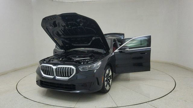 Used 2026 BMW 530i image 75