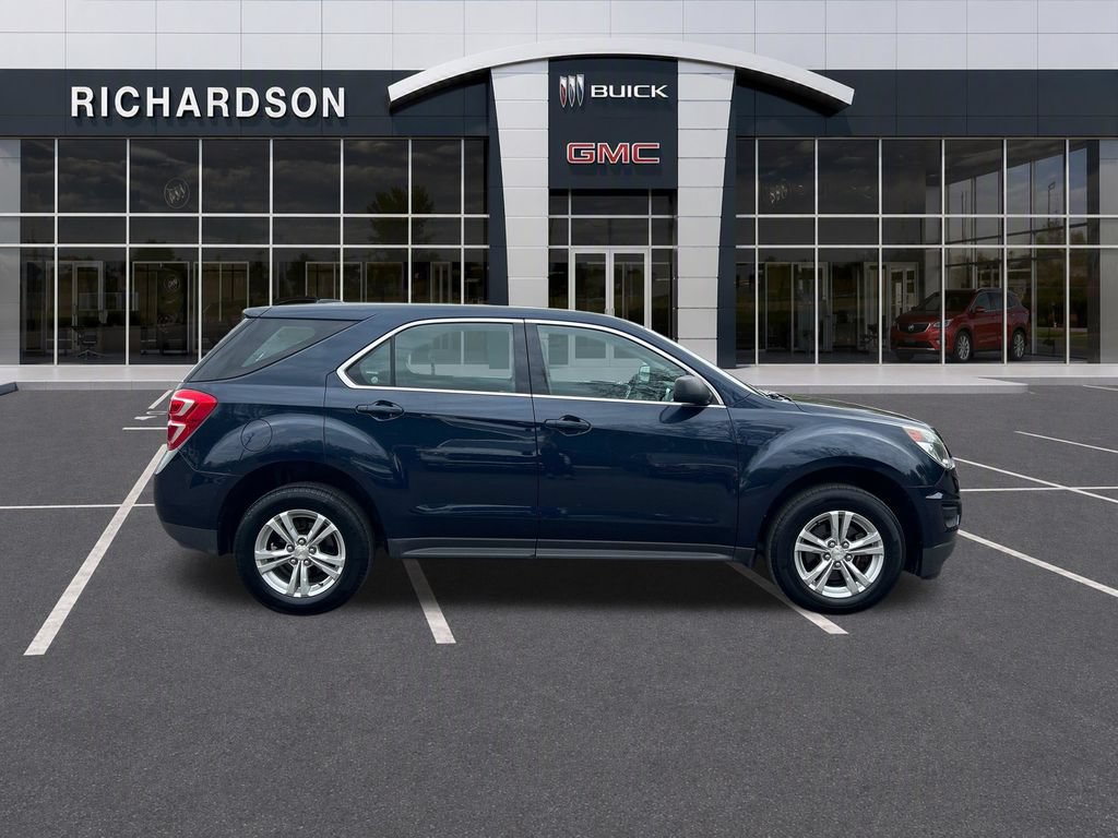 Used 2017 Chevrolet Equinox LS FWD image 8