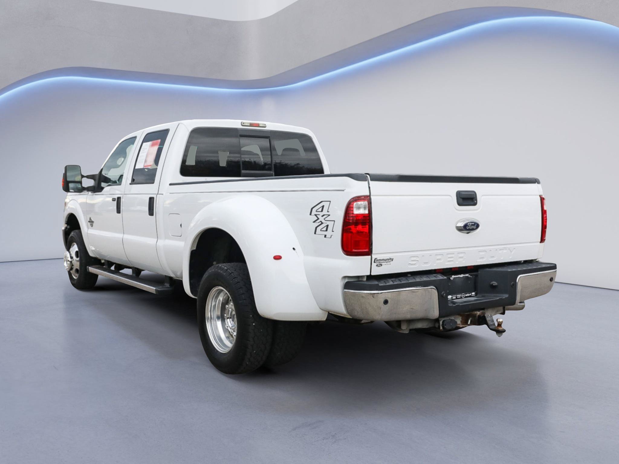 Used 2014 Ford F350 XLT w/ XLT Premium Package AWD/4WD image 5