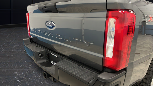 Used 2025 Ford F350 XL w/ XL Off-Road Package AWD/4WD image 35
