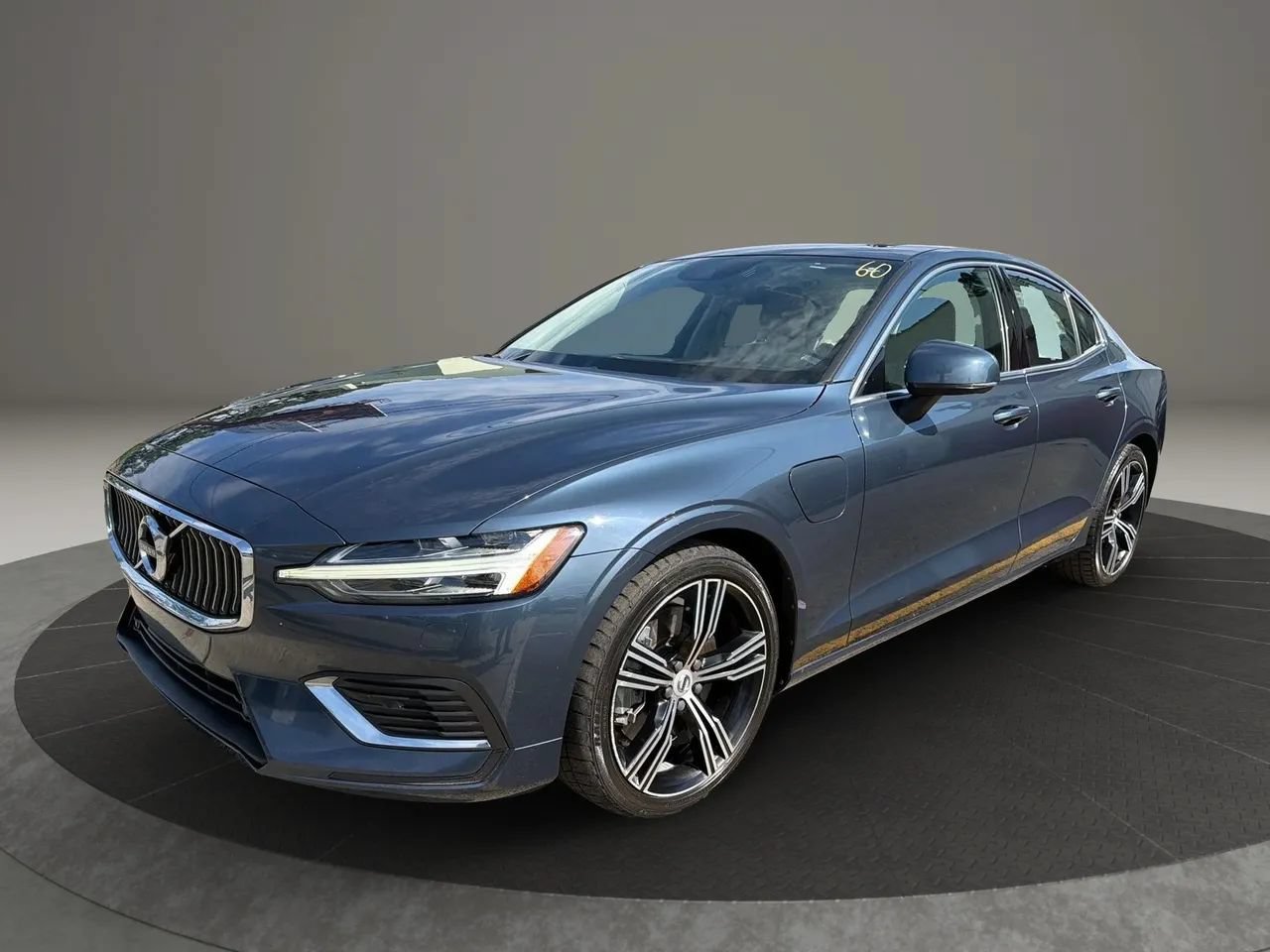 Used 2022 Volvo S60 T8 Inscription w/ Climate Package AWD/4WD image 1