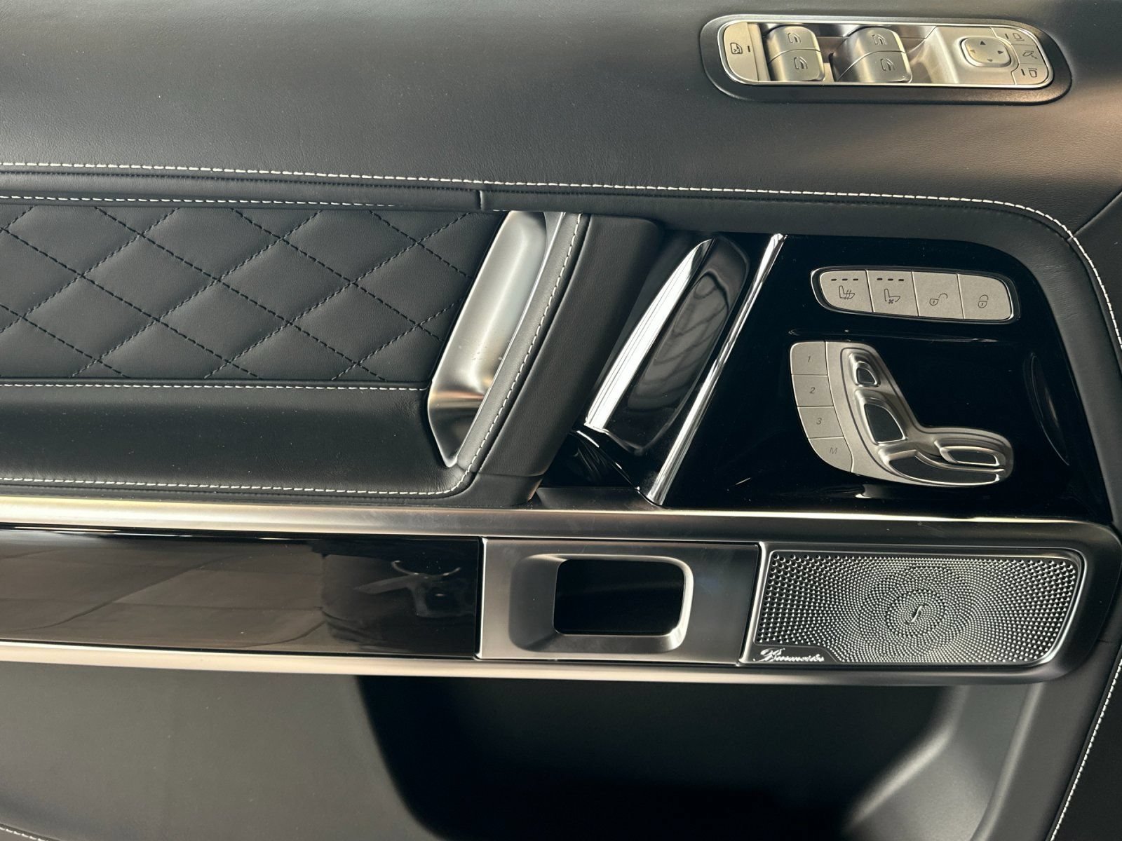 New 2026 Mercedes-Benz G 63 AMG 4MATIC image 11