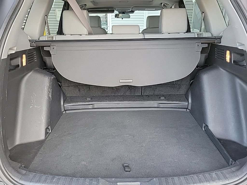 Used 2019 Honda CR-V EX image 16
