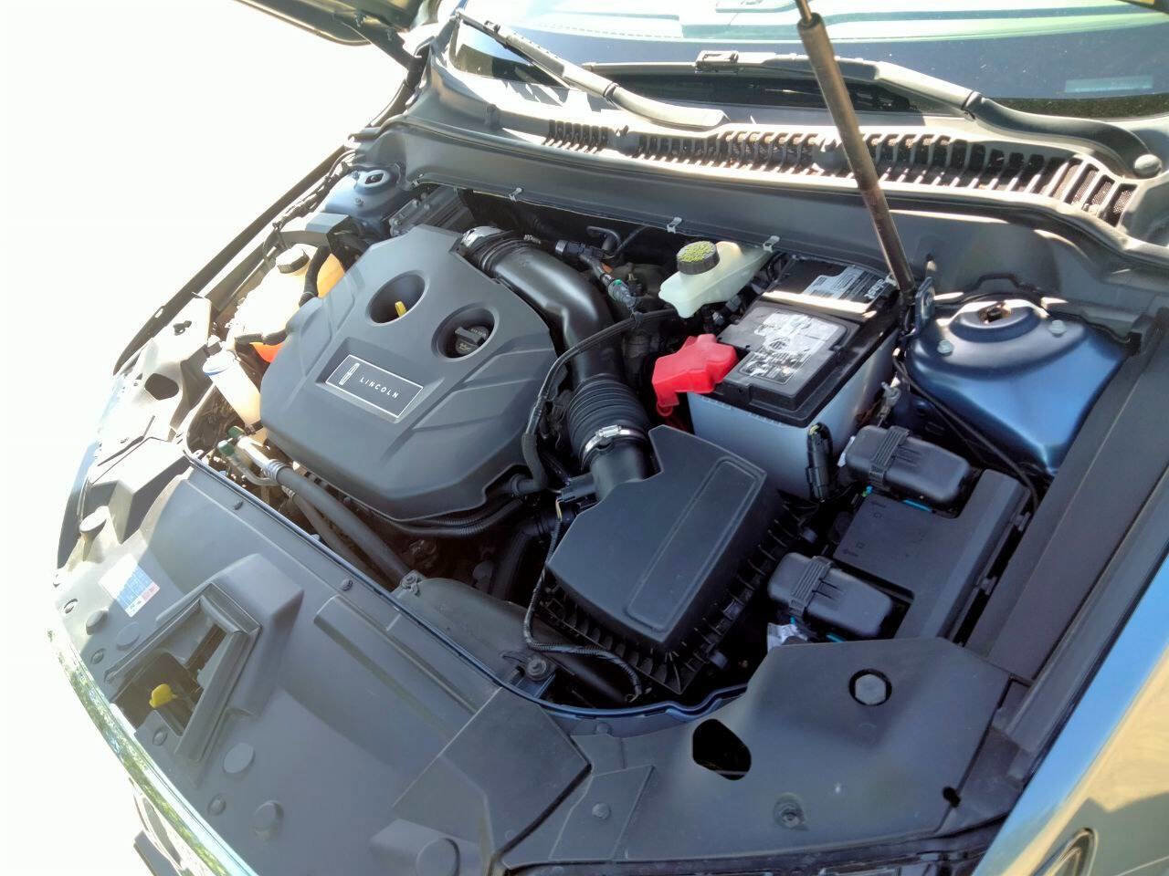 Used 2018 Lincoln MKZ Premiere image 28