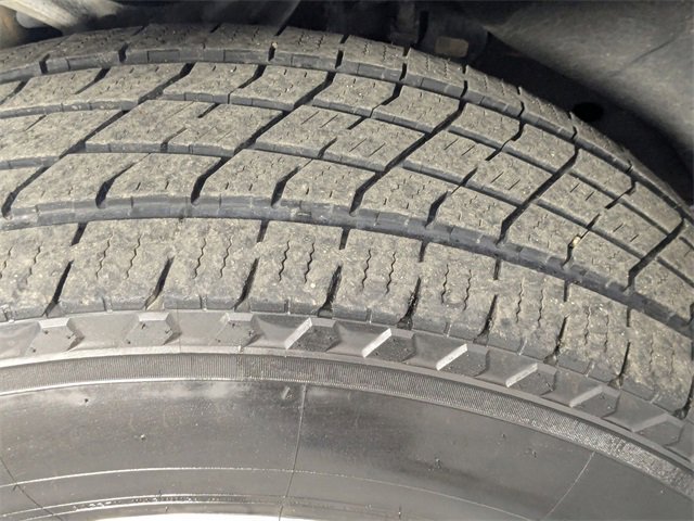 Used 2022 GMC Sierra 1500 AT4 w/ AT4 Premium Package image 9