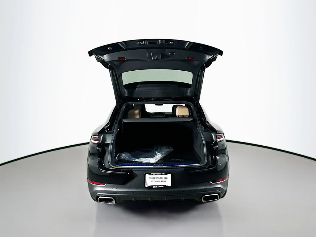 Certified 2026 Porsche Cayenne Coupe AWD/4WD image 27