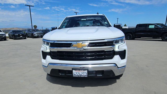 Used 2023 Chevrolet Silverado 1500 LT w/ Protection Package RWD image 3
