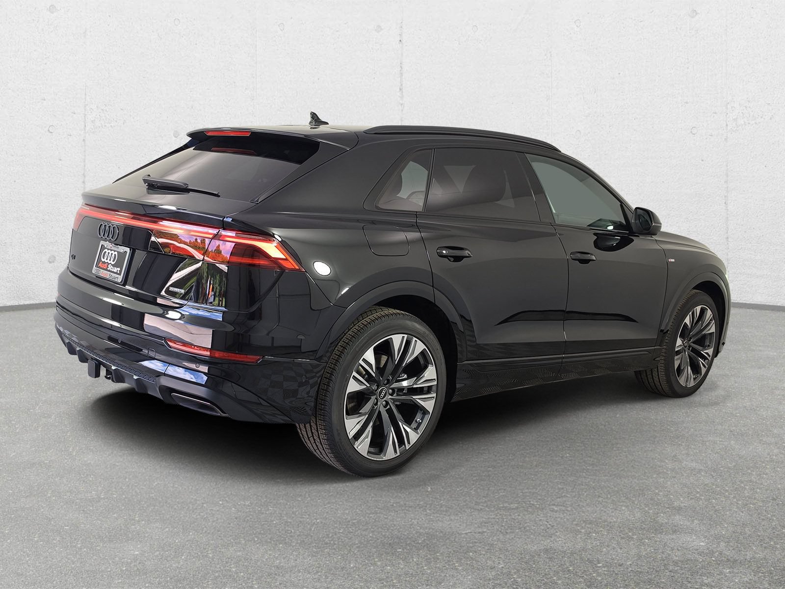 New 2026 Audi Q8 Premium Plus AWD/4WD image 6