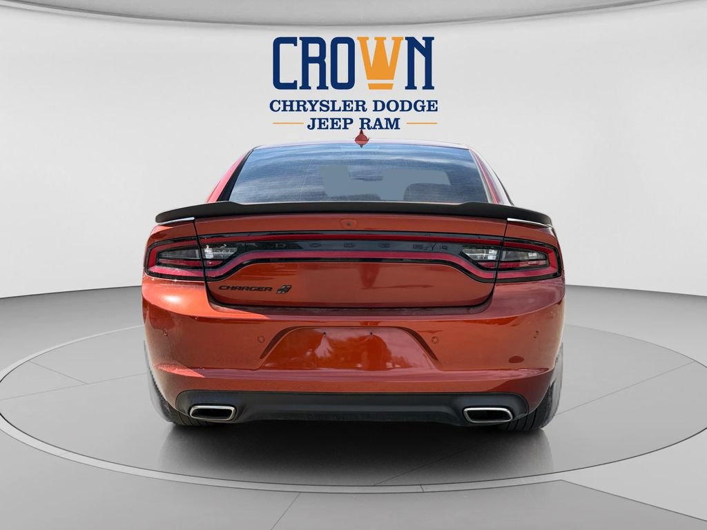 Used 2023 Dodge Charger SXT w/ Blacktop Package AWD/4WD image 4