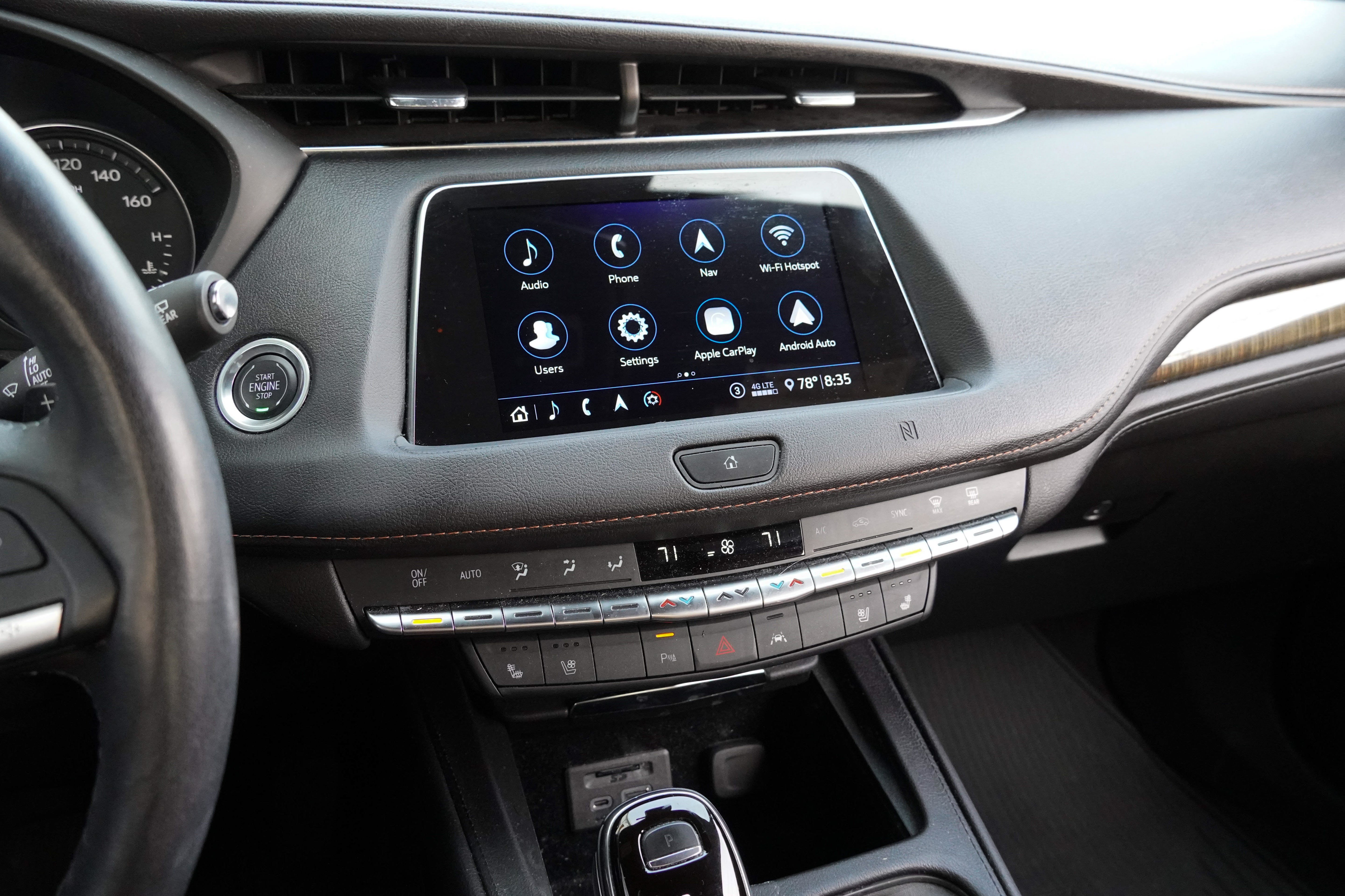 Used 2020 Cadillac XT4 Premium Luxury FWD image 23