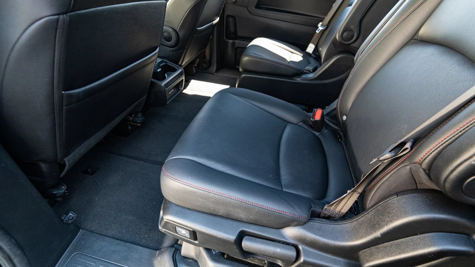 Used 2025 Honda Odyssey Sport-L image 28
