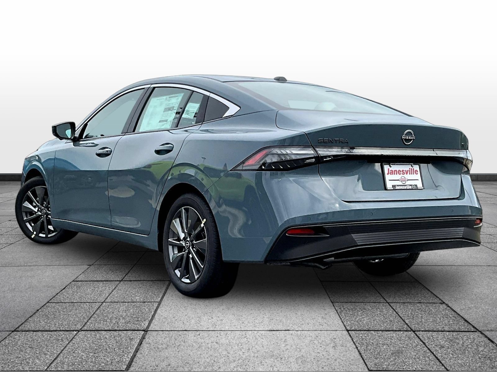 New 2026 Nissan Sentra SL w/ Floor Mat Package FWD image 3