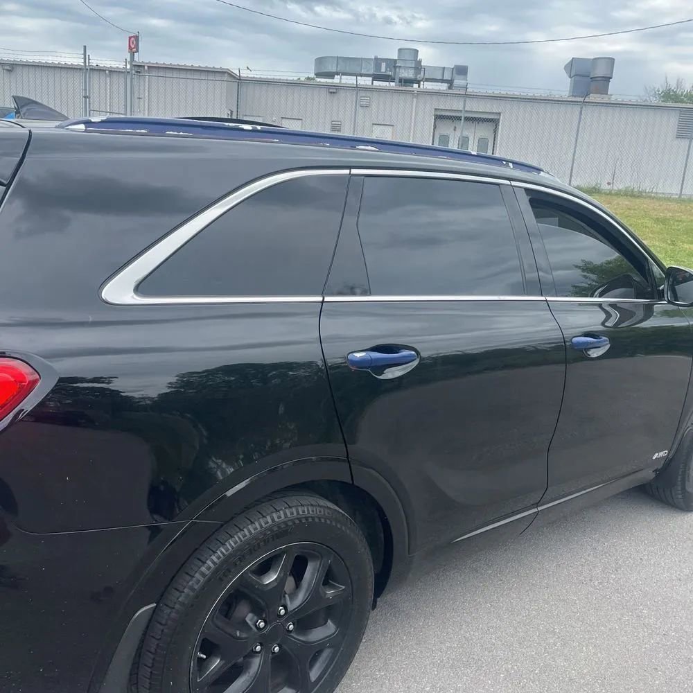 Used 2017 Kia Sorento SX AWD/4WD image 9