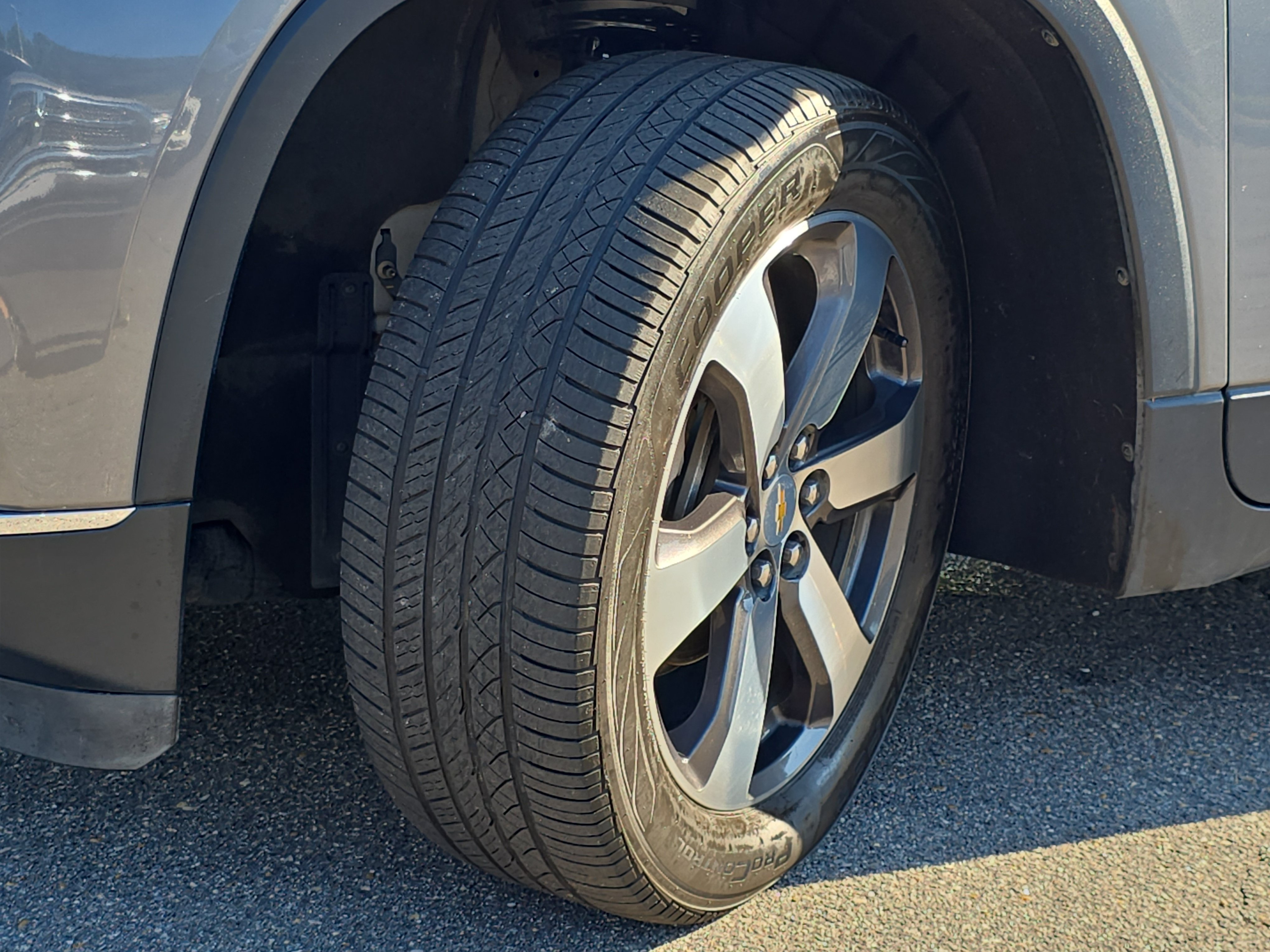 Used 2019 Chevrolet Traverse LT w/ LT Premium Package AWD/4WD image 36
