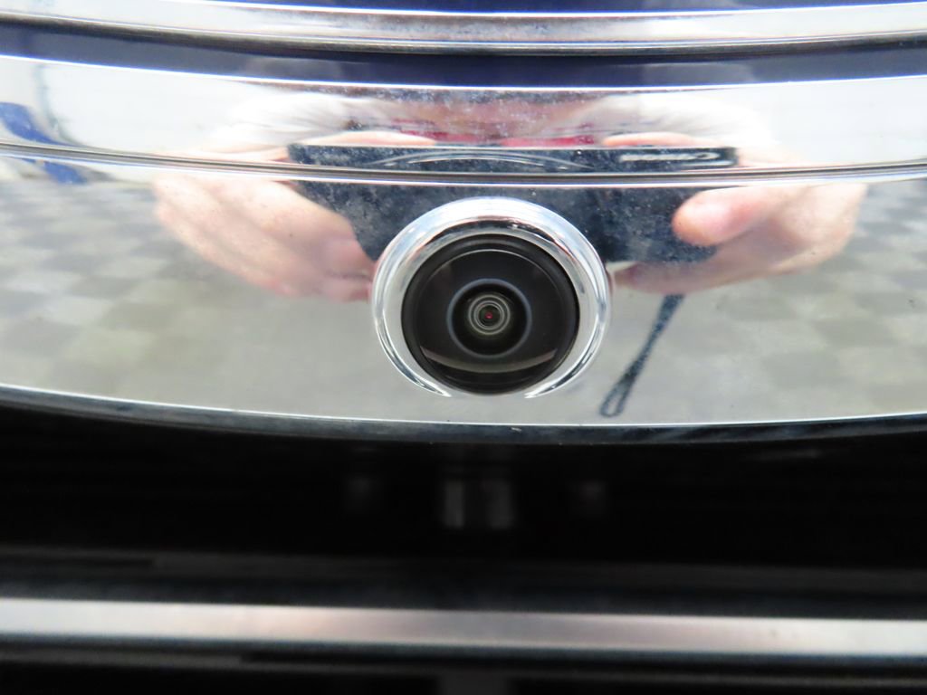 Used 2026 Ford F250 Platinum w/ Tremor Off-Road Package image 41