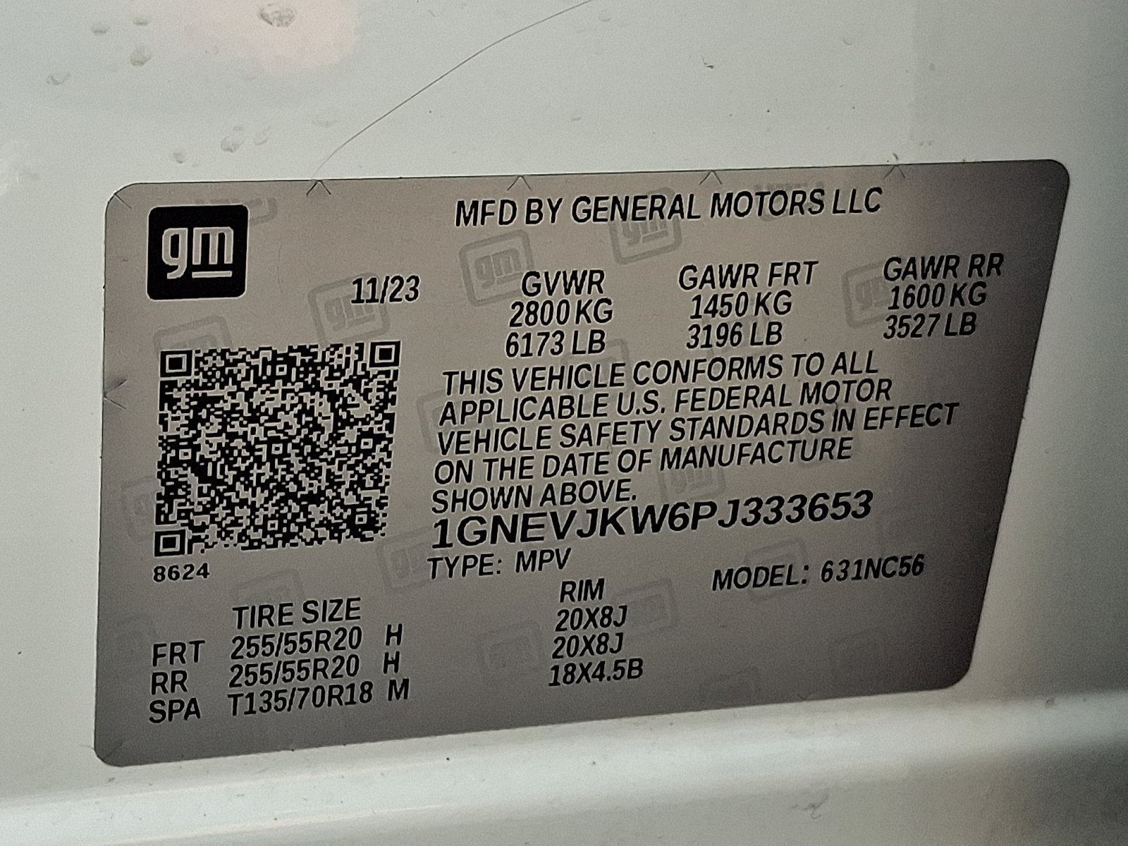 Used 2023 Chevrolet Traverse RS w/ LPO, Floor Liner Package AWD/4WD image 27