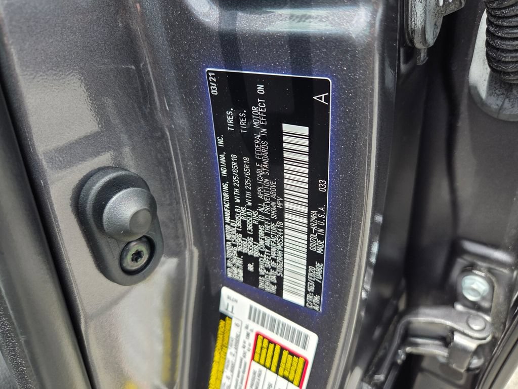 Used 2021 Toyota Highlander XLE FWD image 22