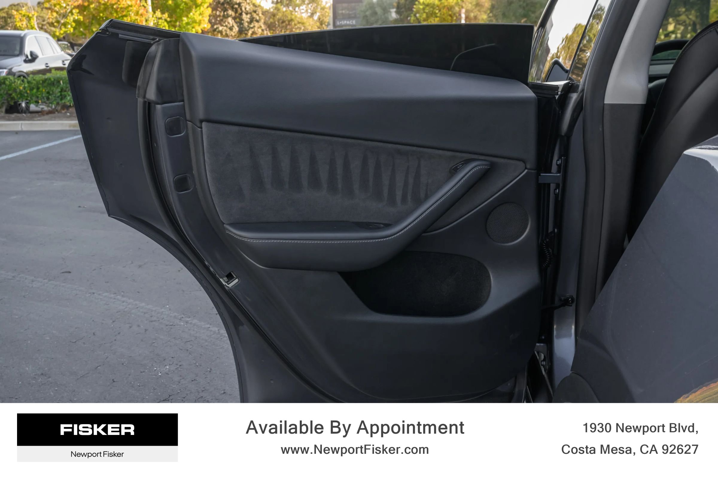 Used 2023 Tesla Model Y Performance AWD/4WD image 16