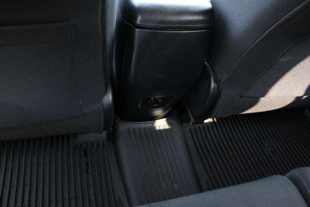 Used 2018 Toyota RAV4 XLE AWD/4WD image 25