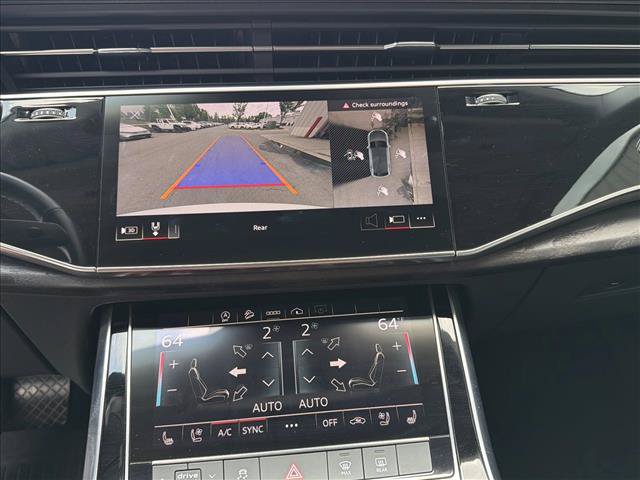 Used 2021 Audi Q8 Premium Plus w/ Premium Plus Package AWD/4WD image 21