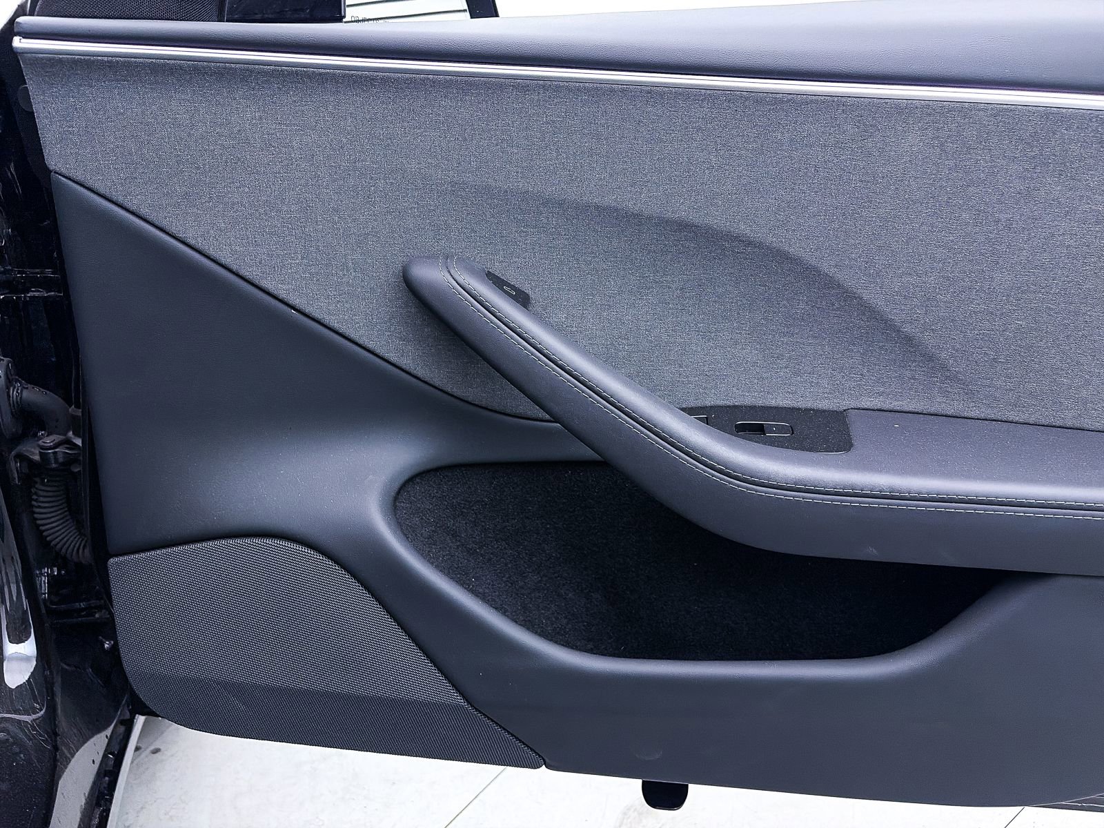 Used 2025 Tesla Model 3 Long Range image 29