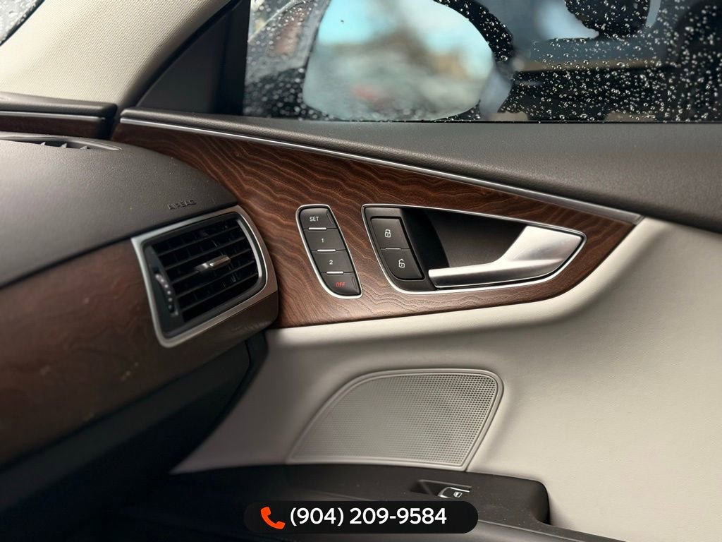 Used 2014 Audi S7 Prestige image 16