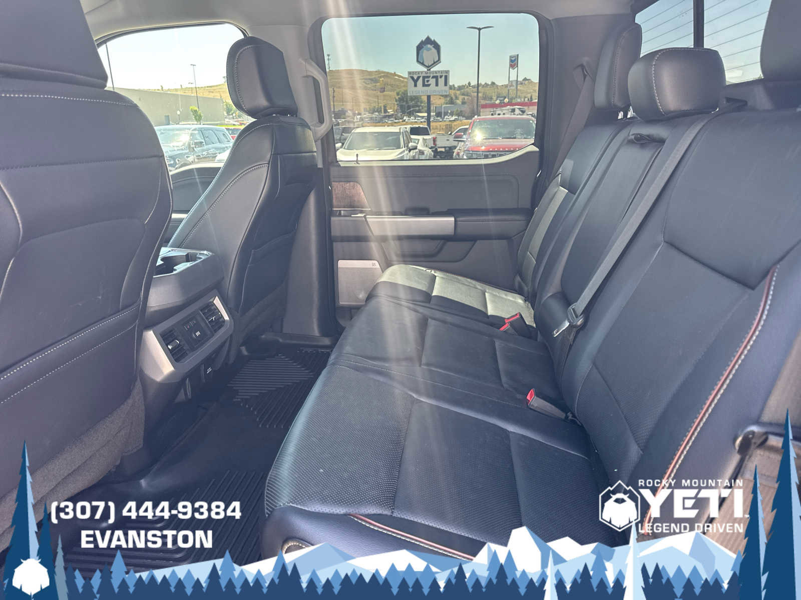 Used 2024 Ford F350 Lariat w/ Sport Appearance Package image 22