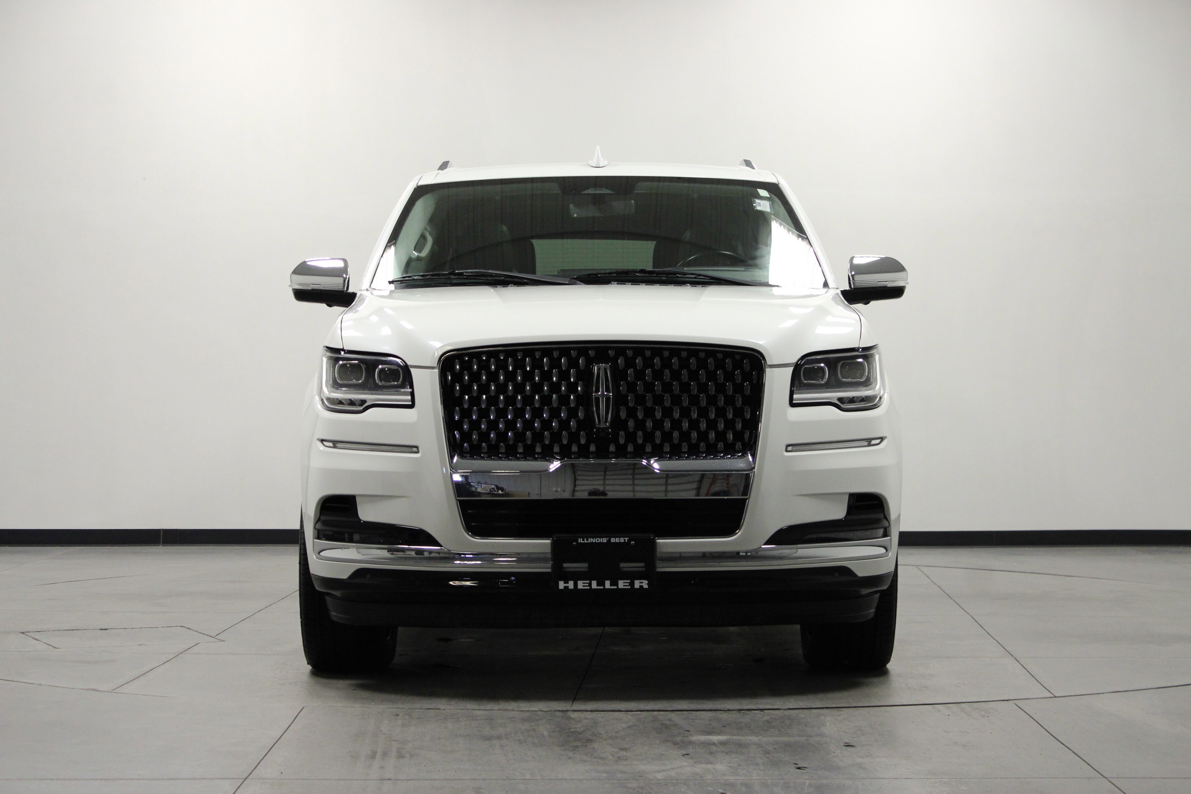 Used 2022 Lincoln Navigator L Black Label image 9