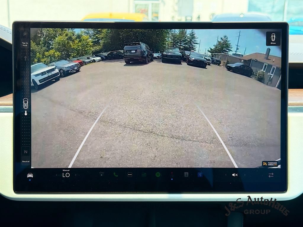 Used 2022 Tesla Model X AWD/4WD image 19