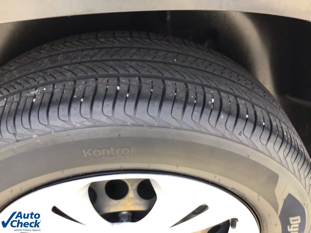 Used 2024 Chevrolet Trax LS w/ Driver Confidence Package image 40