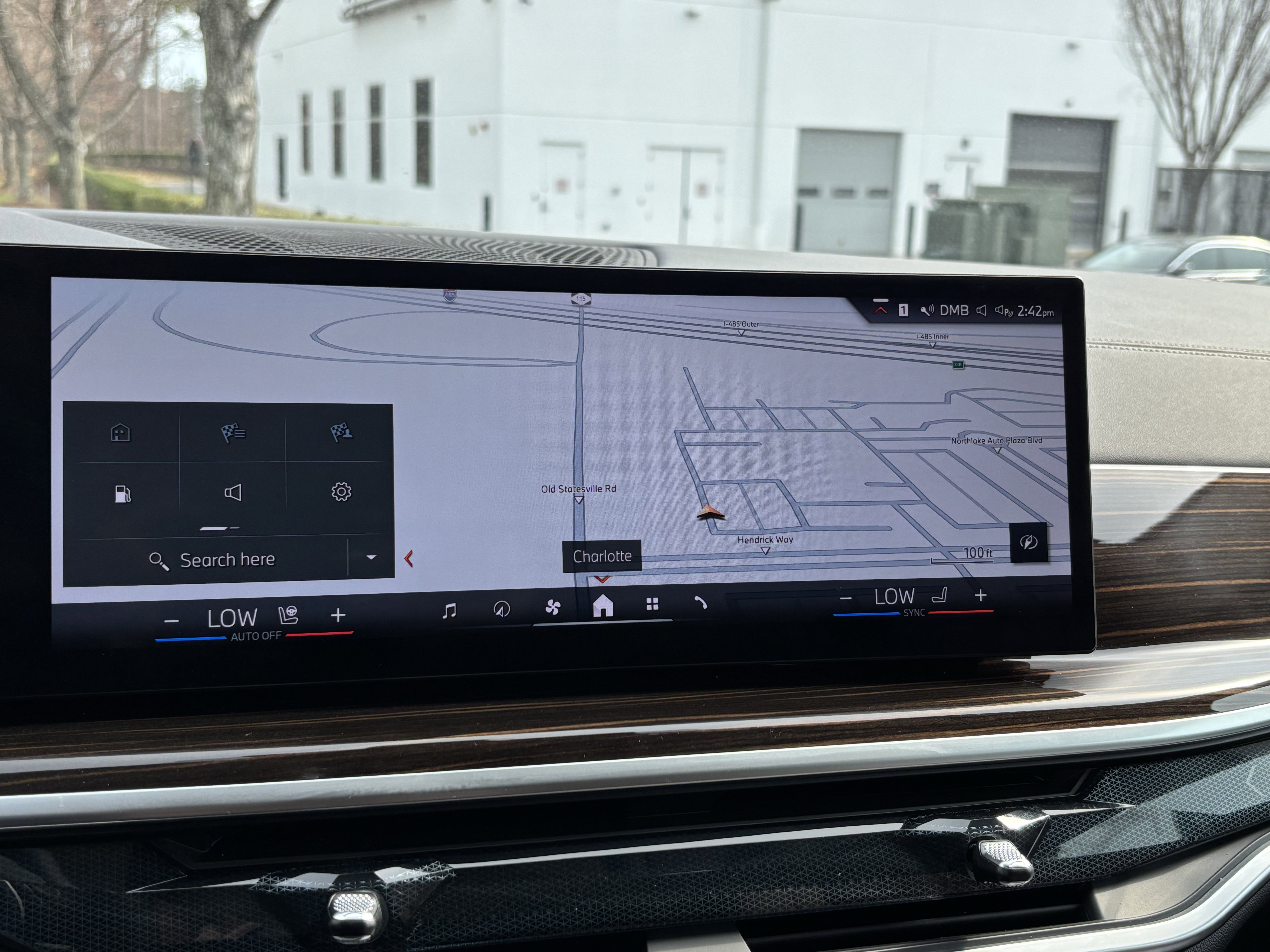 Certified 2026 BMW X7 xDrive40i image 25