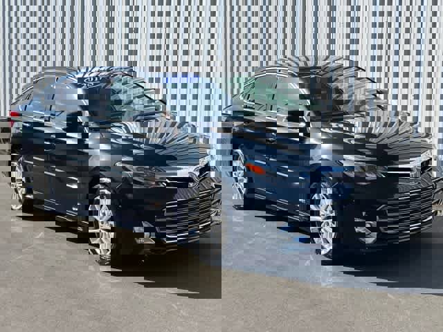 Used 2015 Toyota Avalon Limited image 36