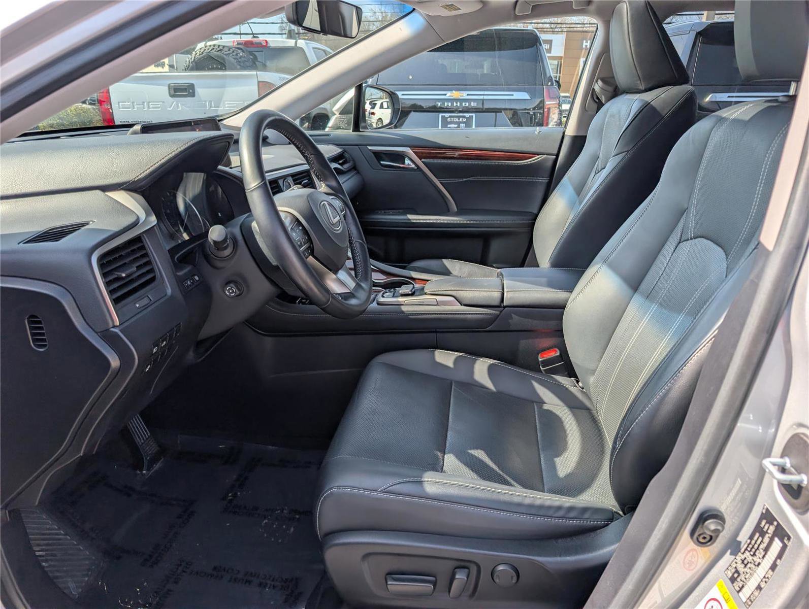 Used 2018 Lexus RX 350L image 18