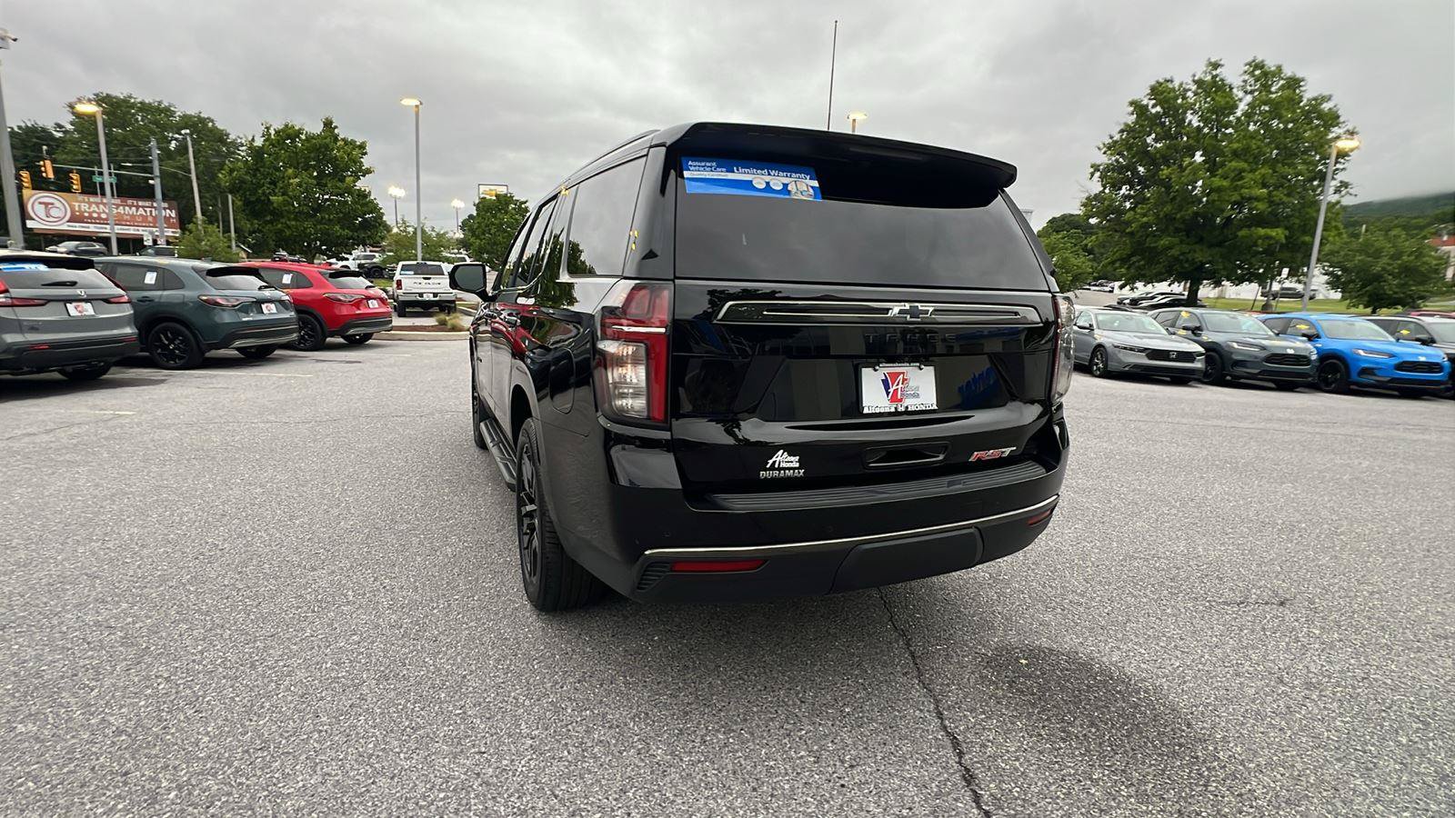 Used 2022 Chevrolet Tahoe RST w/ Luxury Package AWD/4WD image 6