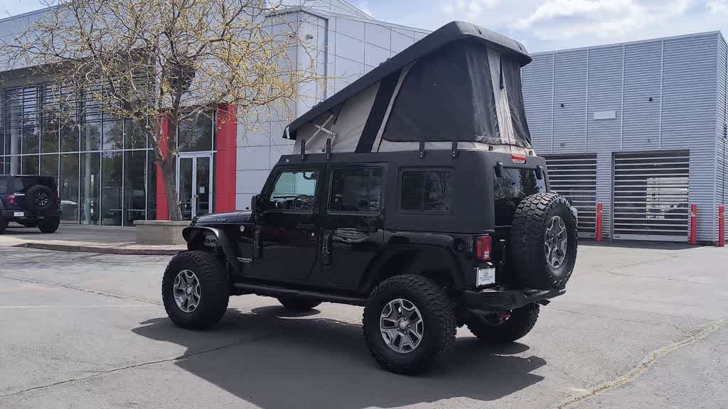 Used 2017 Jeep Wrangler Unlimited Rubicon w/ Connectivity Group AWD/4WD image 6