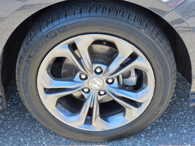 Used 2023 Honda Accord EX image 9