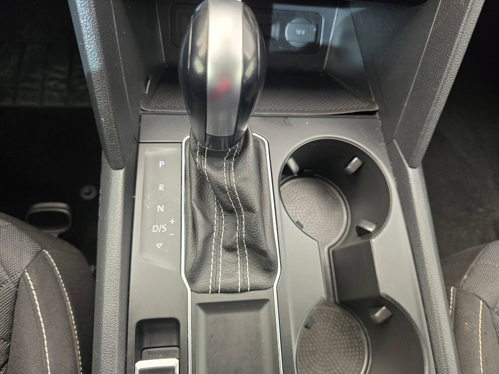 Used 2021 Volkswagen Atlas S FWD image 11