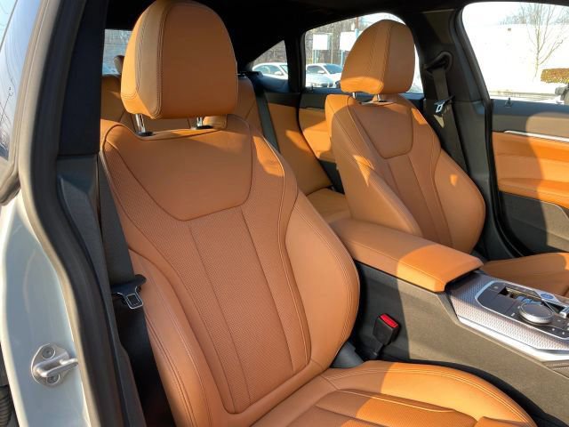 Used 2025 BMW i4 M50 image 33