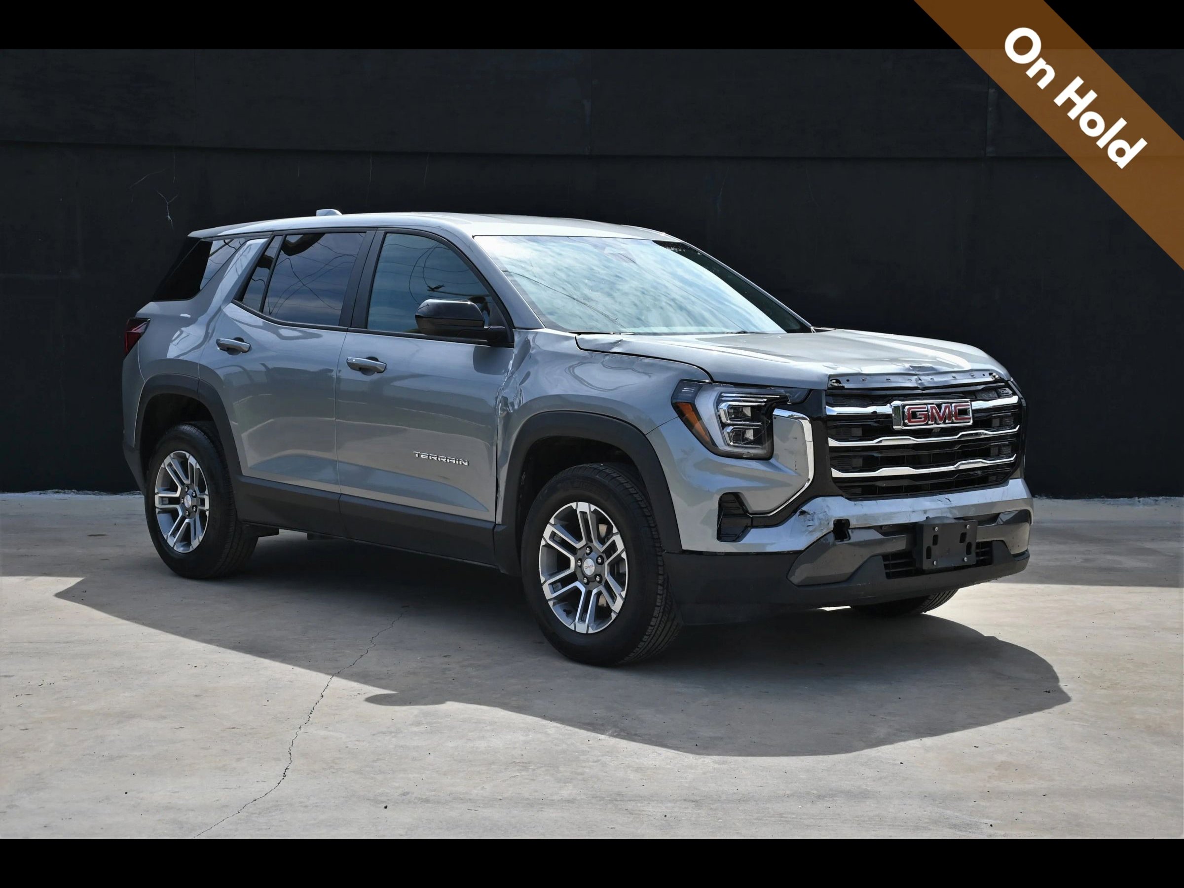 Used 2025 GMC Terrain Elevation