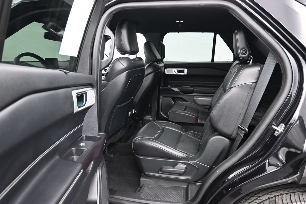 Used 2020 Ford Explorer ST w/ Premium Technology Package AWD/4WD image 11