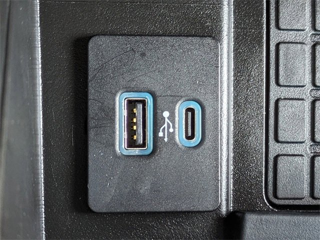 Used 2023 Ford Expedition Max Limited image 28