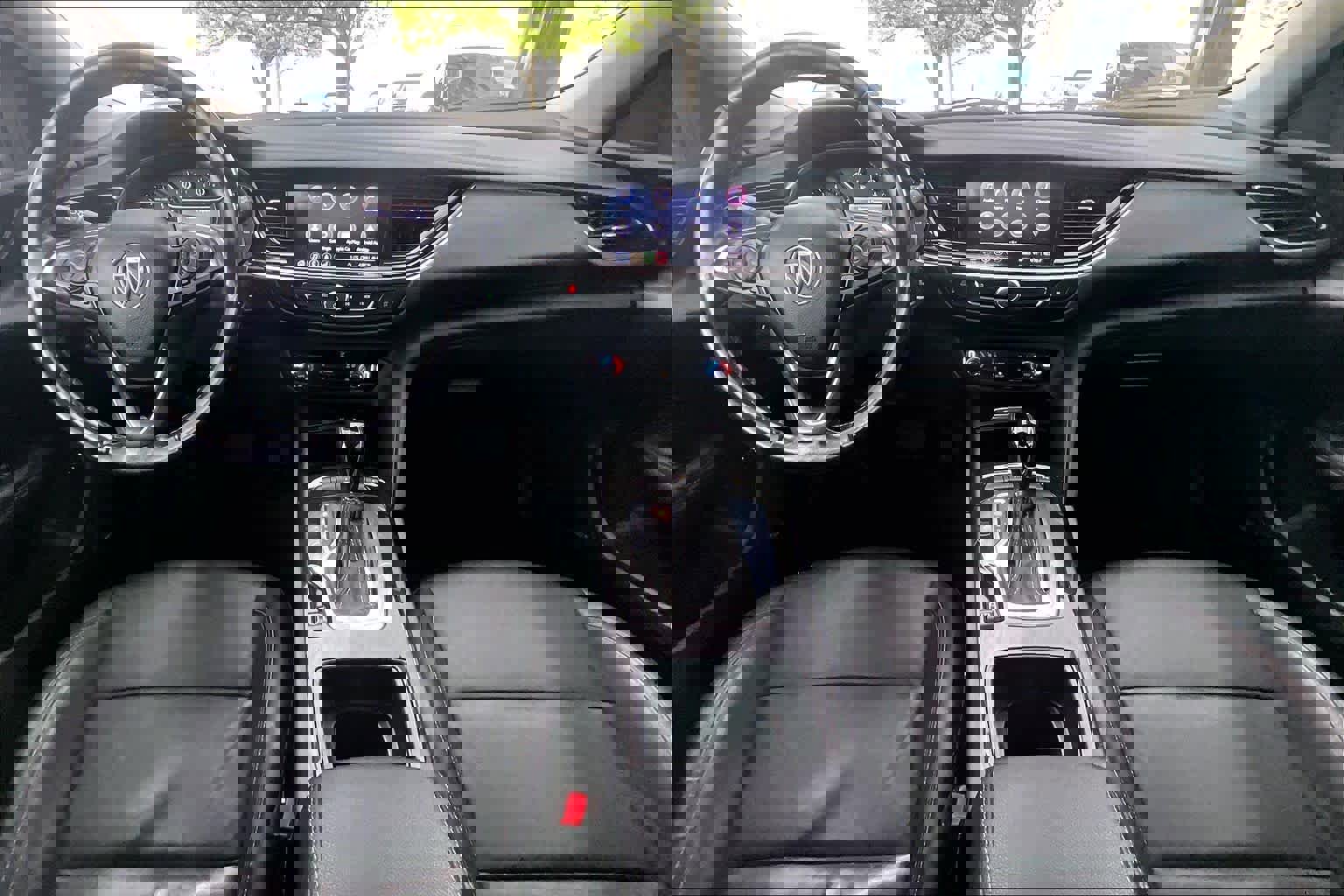 Used 2018 Buick Regal Essence w/ Driver Confidence Package #1 image 16