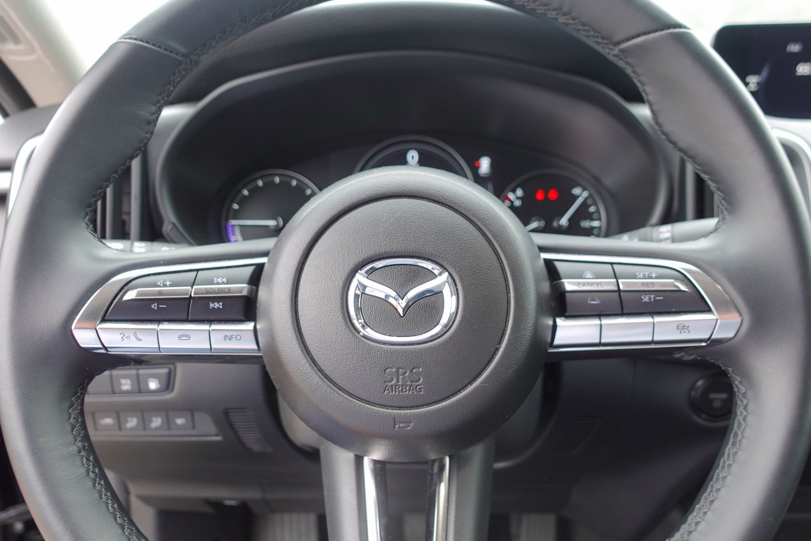 Certified 2025 MAZDA CX-50 AWD 2.5 Hybrid w/ Premium Pkg image 13