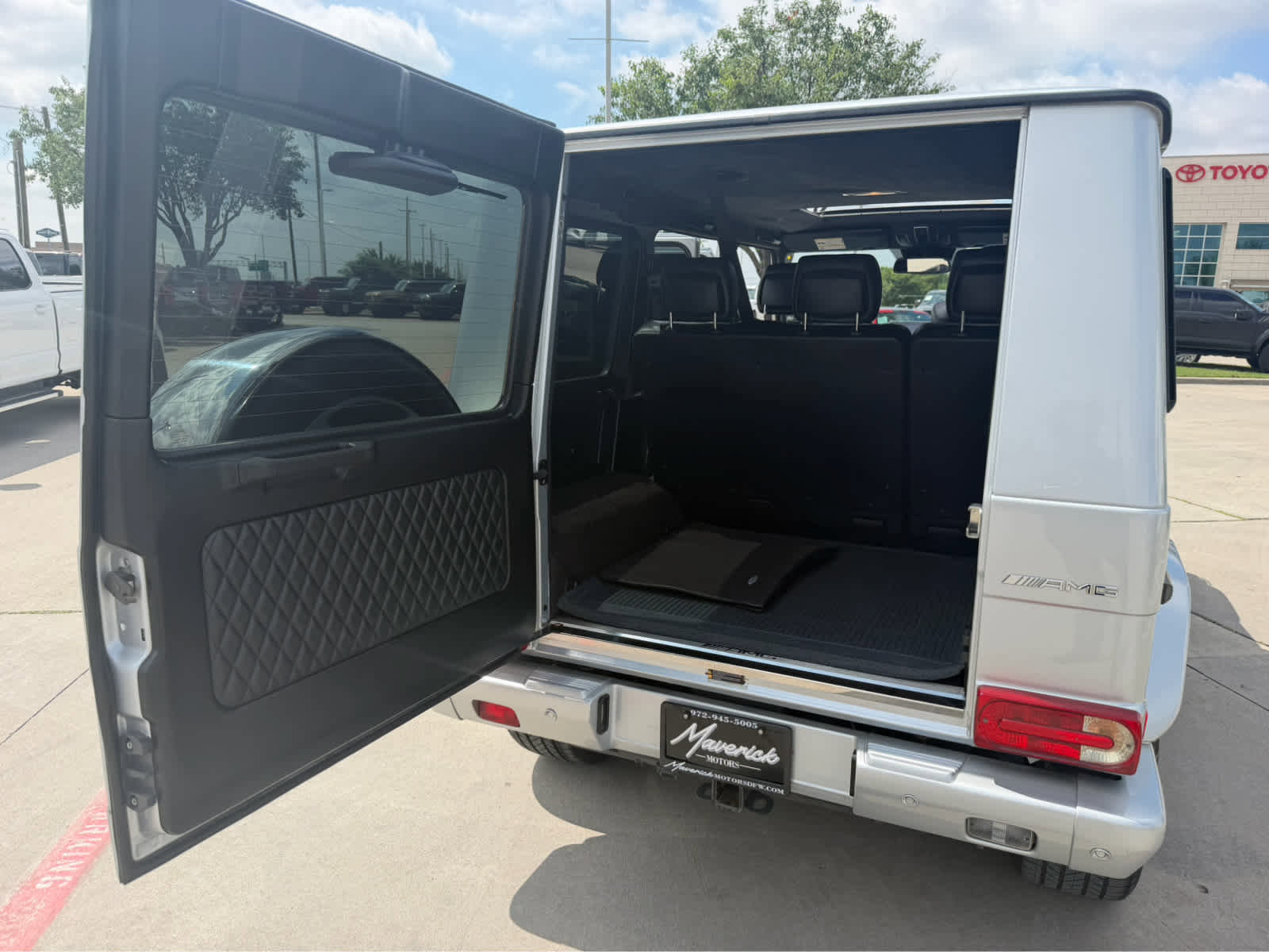 Used 2014 Mercedes-Benz G 63 AMG 4MATIC image 19