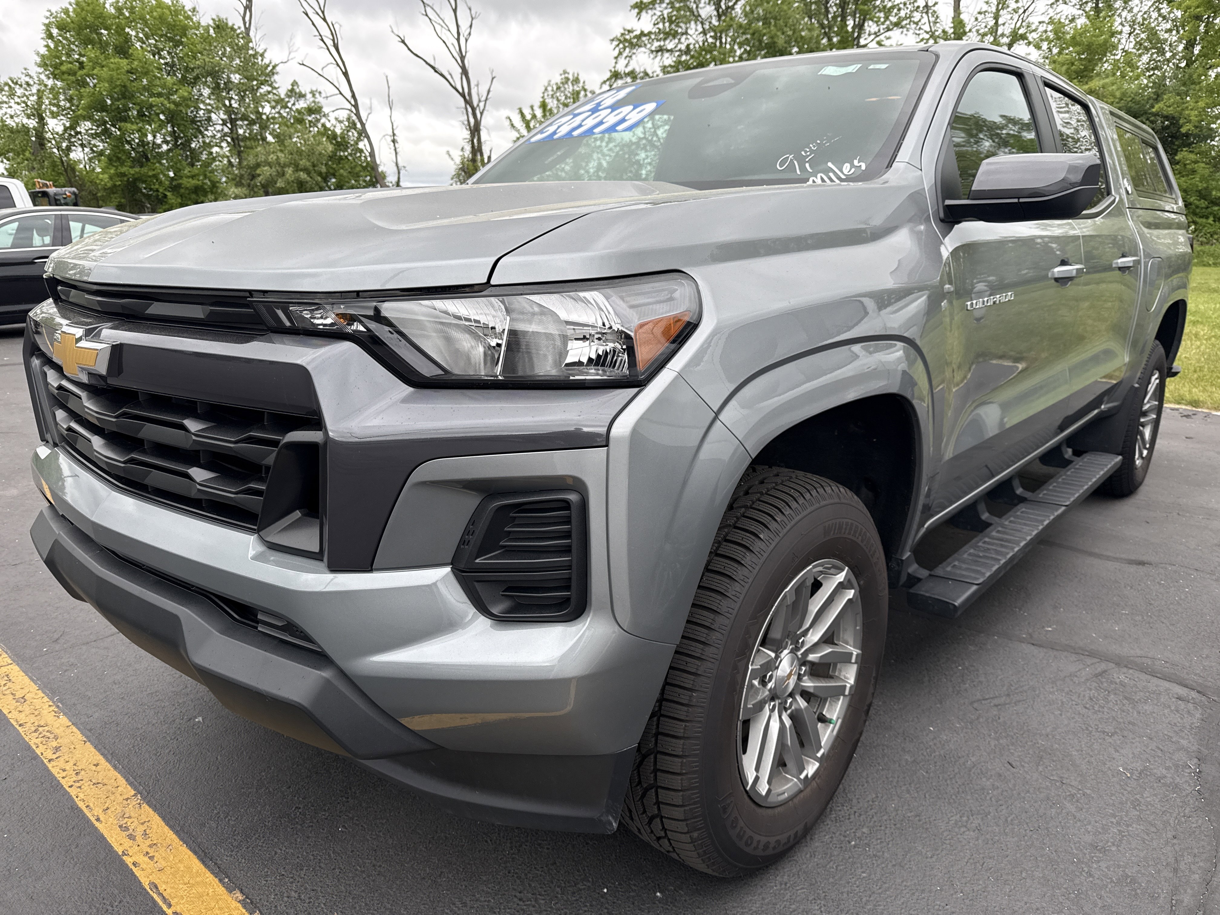 Used 2024 Chevrolet Colorado LT w/ Advanced Trailering Package AWD/4WD image 1