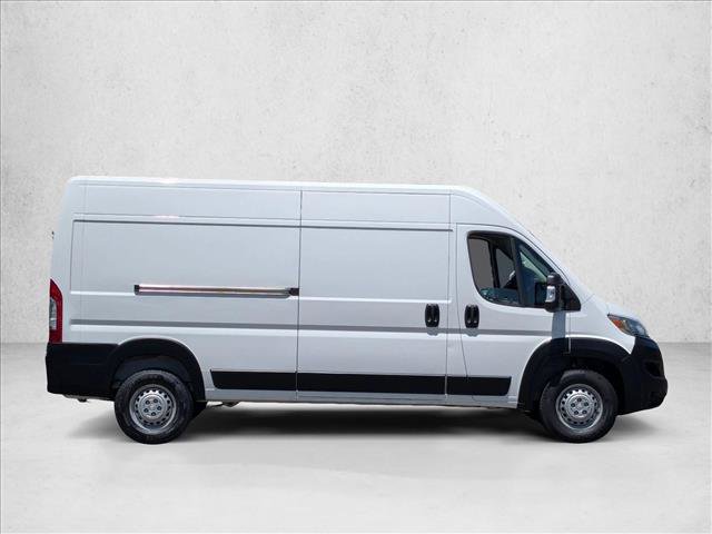 Used 2025 RAM ProMaster 2500 w/ Convenience Group FWD image 4