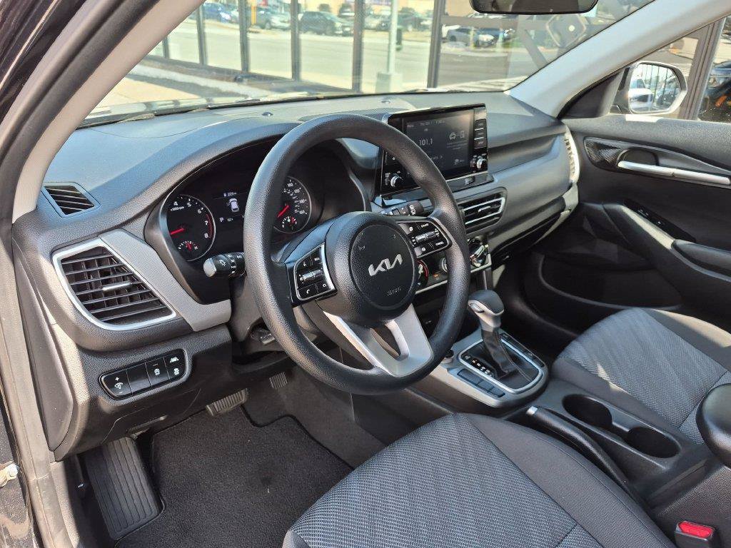 Certified 2023 Kia Seltos LX AWD/4WD image 11