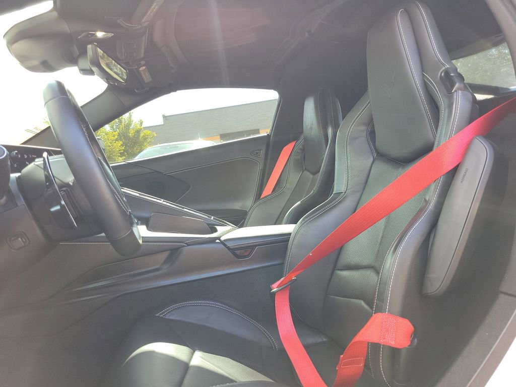 Used 2025 Chevrolet Corvette Stingray Coupe w/ Z51 Performance Package image 16