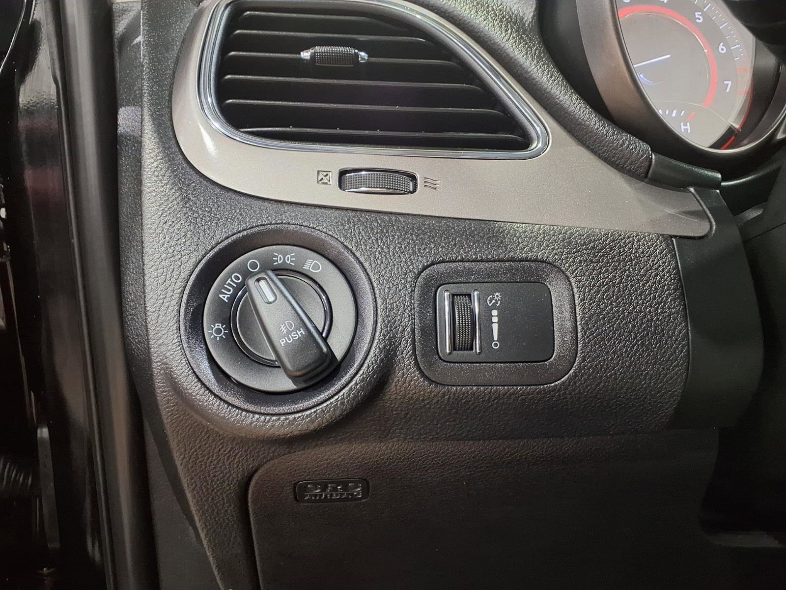 Used 2018 Dodge Journey Crossroad AWD/4WD image 12